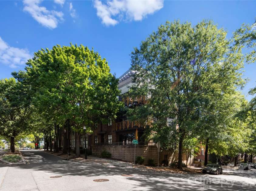 708 Davidson Street, Charlotte, NC 28202.  MLS# CAR4430598, YatesRealty ID 54497. 