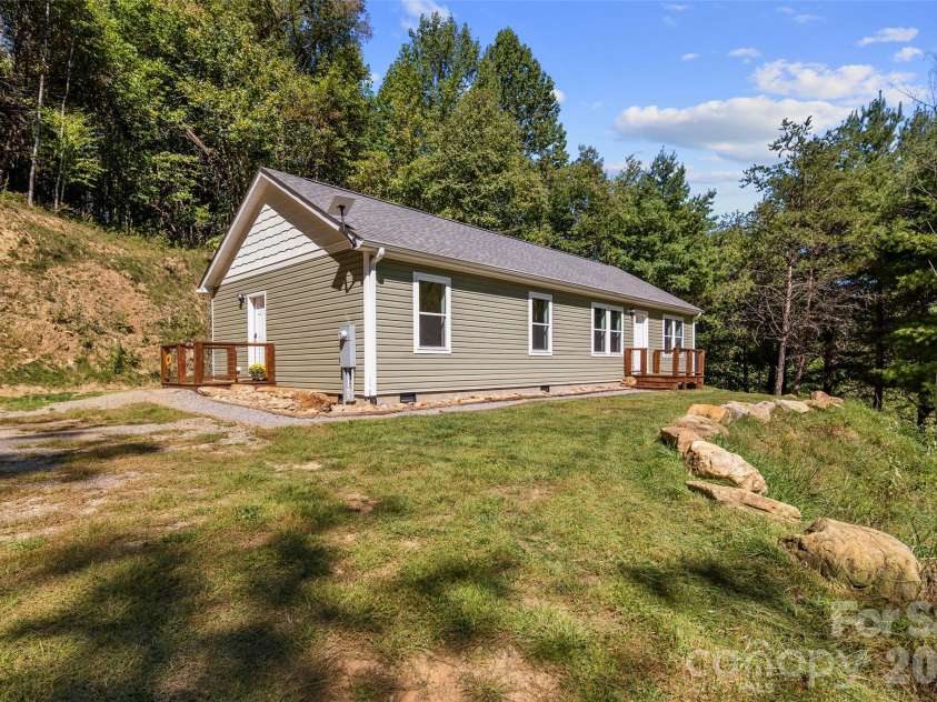 60 Spring Mountain Drive, Canton, NC 28716.  MLS# CAR4419213, YatesRealty ID 54498. One level, built 2024