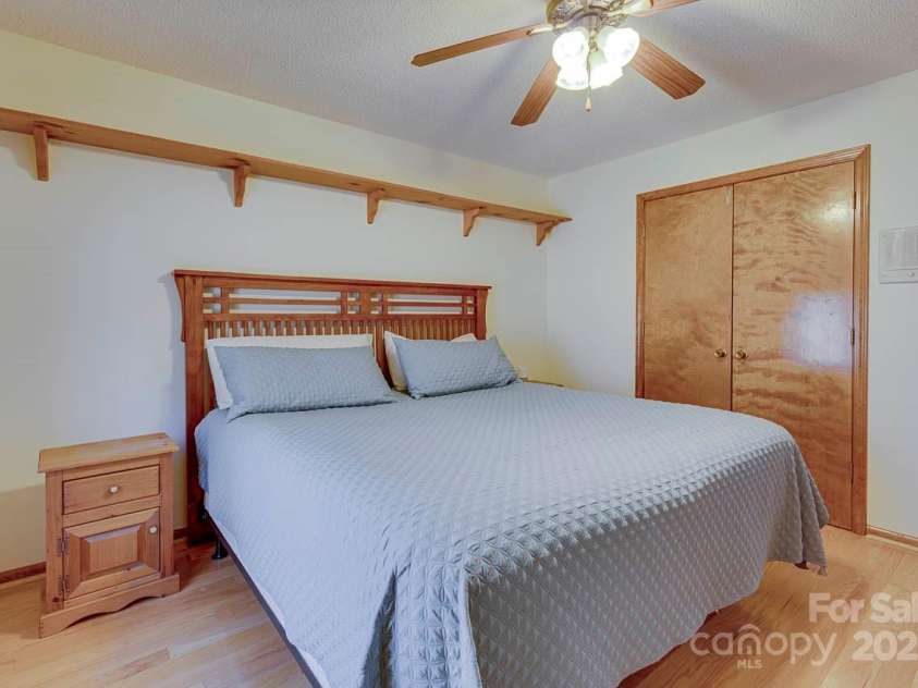 285 Old Batson Road, Taylors, SC 29687.  MLS# CAR4328961, YatesRealty ID 545. 