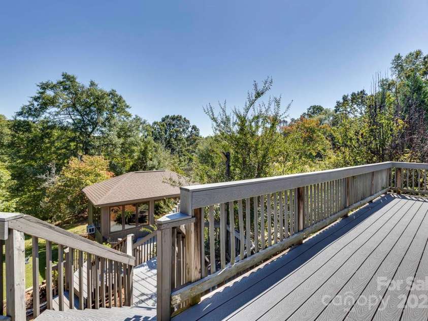 285 Old Batson Road, Taylors, SC 29687.  MLS# CAR4328961, YatesRealty ID 545. 