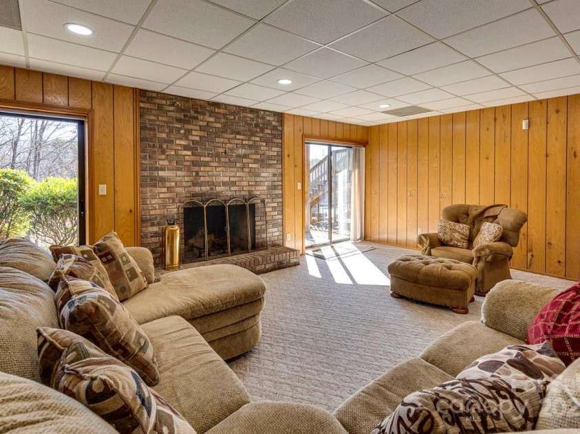 285 Old Batson Road, Taylors, SC 29687.  MLS# CAR4328961, YatesRealty ID 545. 