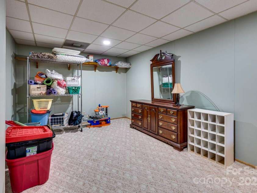 285 Old Batson Road, Taylors, SC 29687.  MLS# CAR4328961, YatesRealty ID 545. 