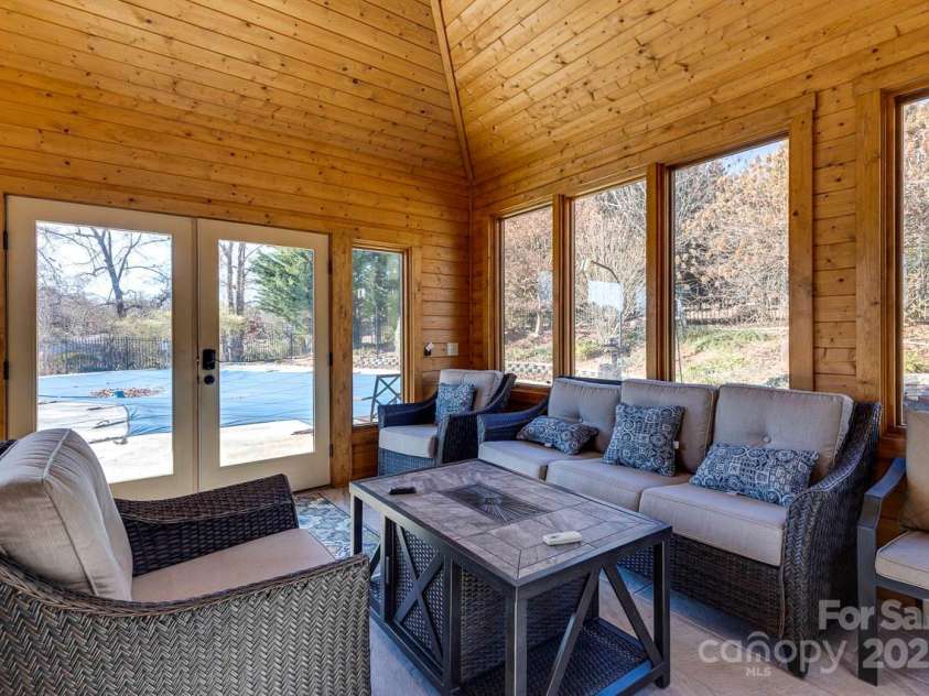 285 Old Batson Road, Taylors, SC 29687.  MLS# CAR4328961, YatesRealty ID 545. 