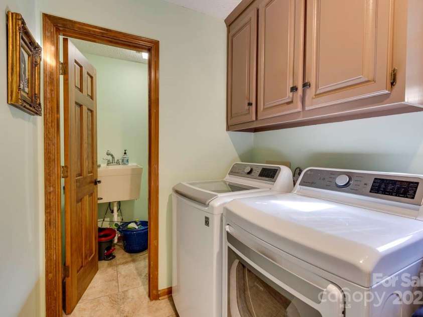 285 Old Batson Road, Taylors, SC 29687.  MLS# CAR4328961, YatesRealty ID 545. 