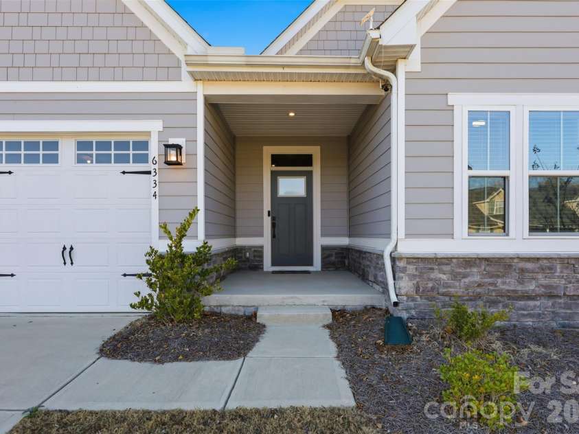 6334 Cambridge Drive, Harrisburg, NC 28075.  MLS# CAR4392293, YatesRealty ID 5450. 