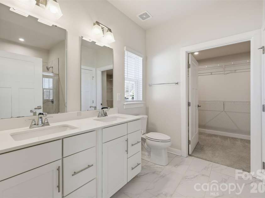 6334 Cambridge Drive, Harrisburg, NC 28075.  MLS# CAR4392293, YatesRealty ID 5450. 