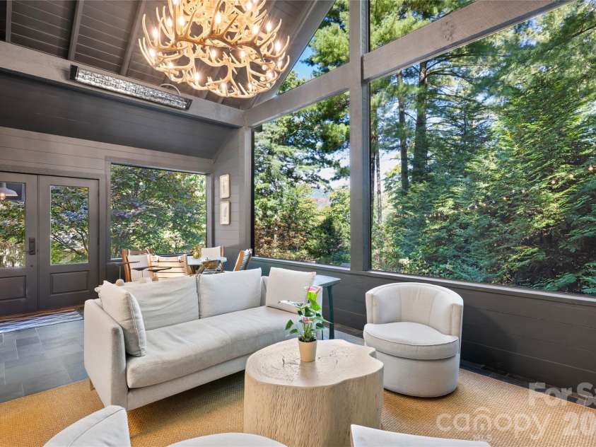 17 Club Cottages Way, Lake Toxaway, NC 28747.  MLS# CAR4430629, YatesRealty ID 54500. 