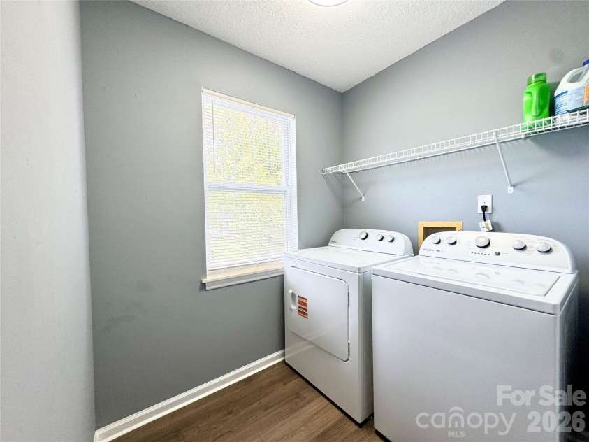 1634 Pamela Lorraine Drive, Charlotte, NC 28213.  MLS# CAR4430476, YatesRealty ID 54501. 