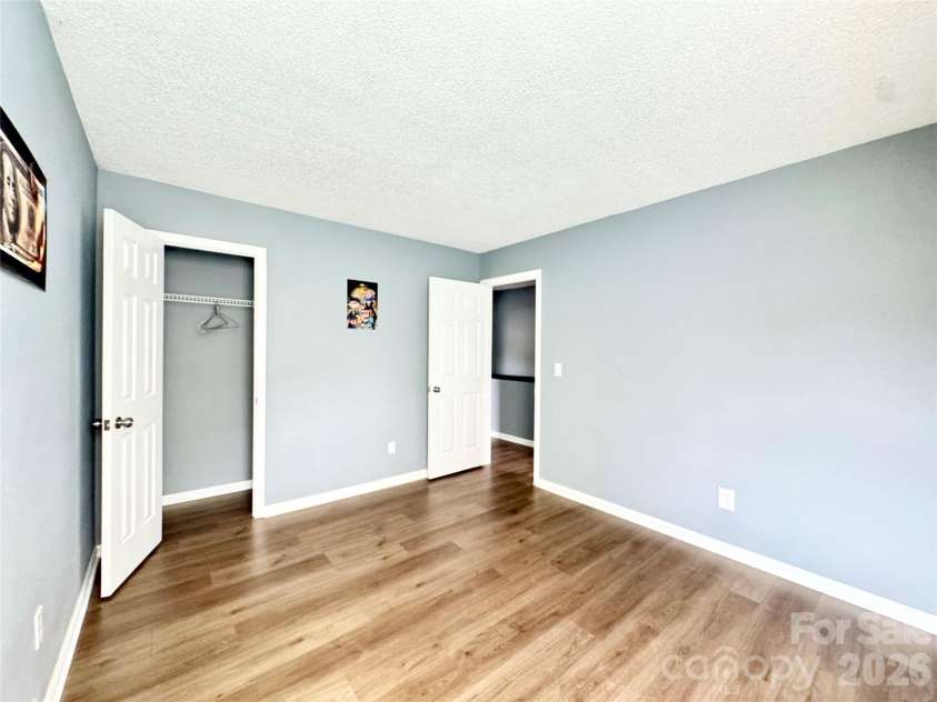 1634 Pamela Lorraine Drive, Charlotte, NC 28213.  MLS# CAR4430476, YatesRealty ID 54501. 