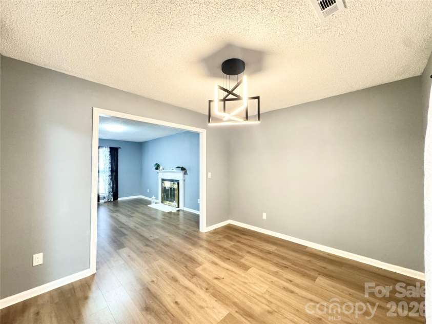 1634 Pamela Lorraine Drive, Charlotte, NC 28213.  MLS# CAR4430476, YatesRealty ID 54501. 