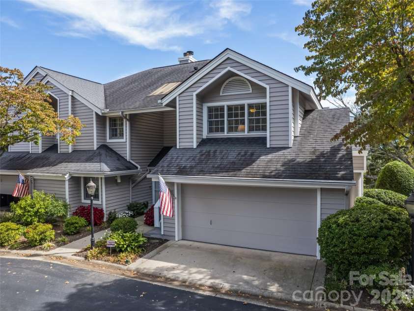 360 Skylark Lane, Waynesville, NC 28786.  MLS# CAR4430961, YatesRealty ID 54507. 