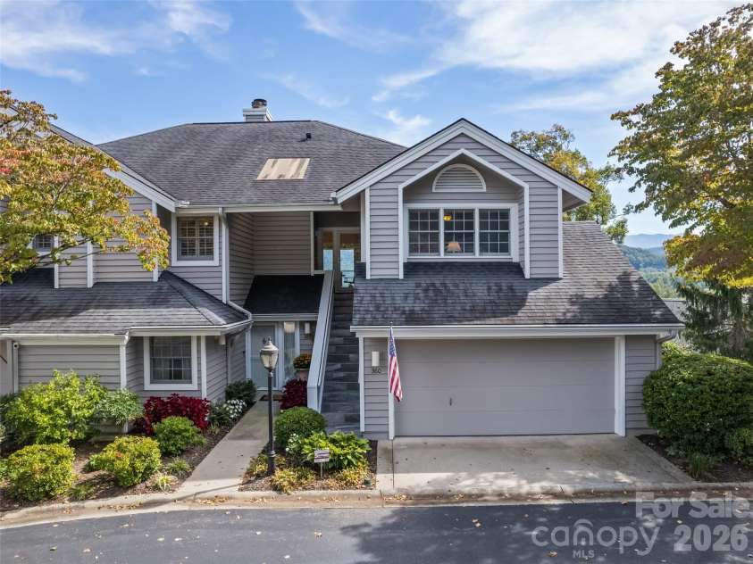 360 Skylark Lane, Waynesville, NC 28786.  MLS# CAR4430961, YatesRealty ID 54507. 