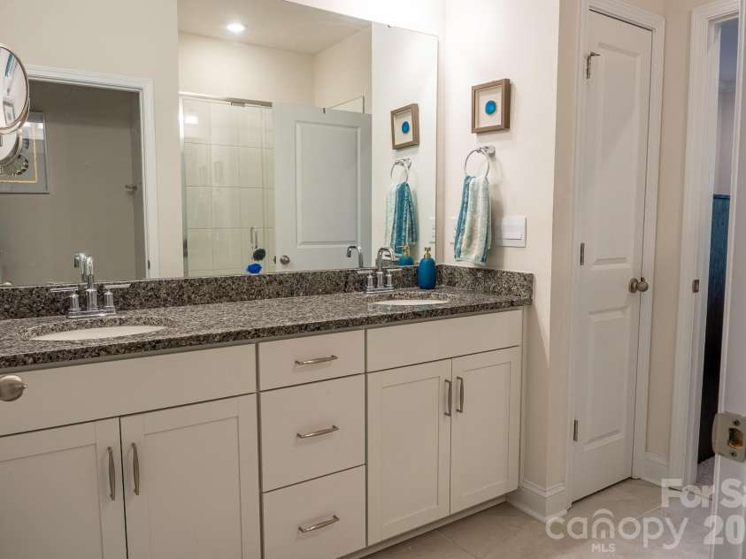 4104 Steel Way, Sherrills Ford, NC 28673.  MLS# CAR4426667, YatesRealty ID 54508. Primary Bathroom