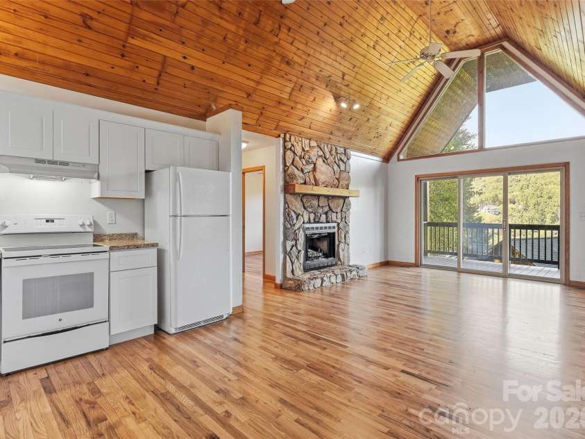 144 Appalachian Trail, Maggie Valley, NC 28751.  MLS# CAR4429734, YatesRealty ID 54509. Open-concept Kitchen and Living Area