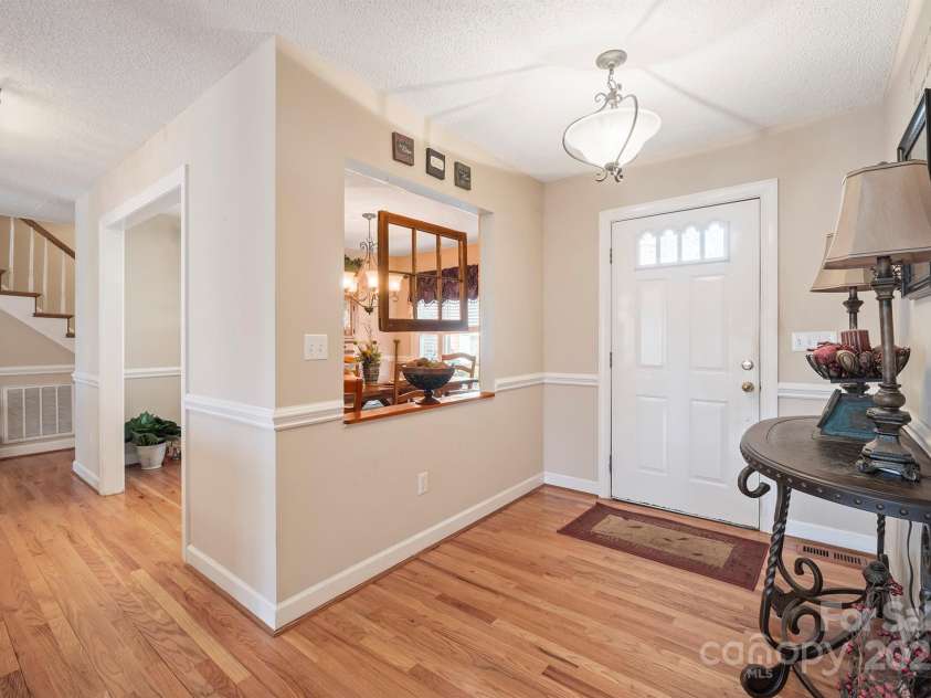 141 Spring Street, Hudson, NC 28638.  MLS# CAR4233330, YatesRealty ID 5451. 