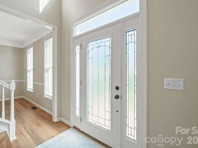 110 Fox Den Circle, Statesville, NC 28677.  MLS# CAR4430080, YatesRealty ID 54511. 