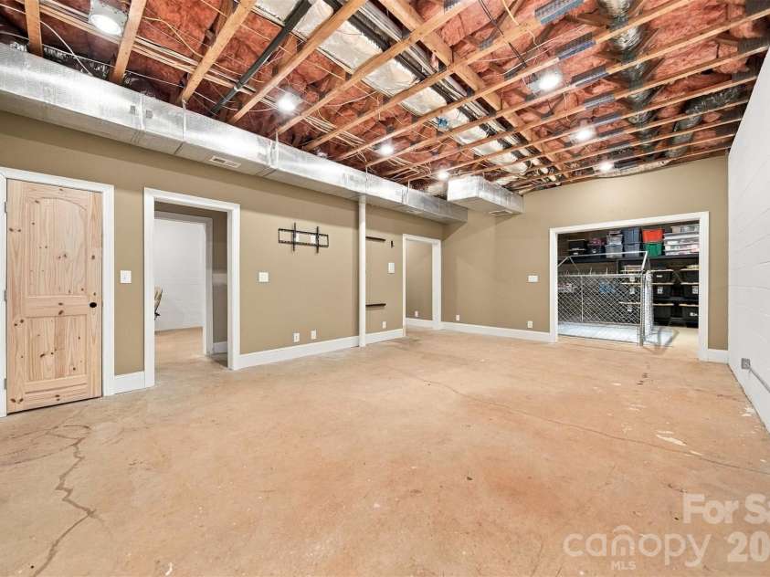 498 Johnson Dairy Road, Mooresville, NC 28115.  MLS# CAR4430458, YatesRealty ID 54513. 