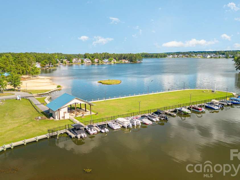15184 Legend Oaks Court, Indian Land, SC 29707.  MLS# CAR4430941, YatesRealty ID 54514. 