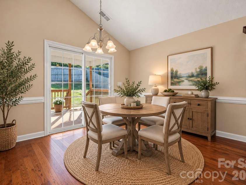 172 Pheasant Ridge Circle, York, SC 29745.  MLS# CAR4429333, YatesRealty ID 54515. 