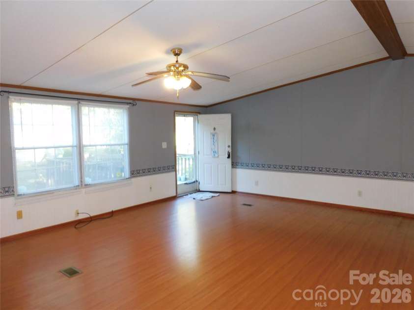1700 Windsong Forest Road, Clover, SC 29710.  MLS# CAR4427836, YatesRealty ID 54518. 