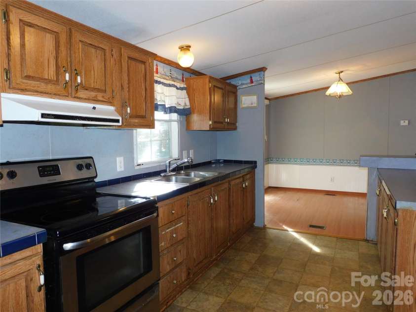 1700 Windsong Forest Road, Clover, SC 29710.  MLS# CAR4427836, YatesRealty ID 54518. 