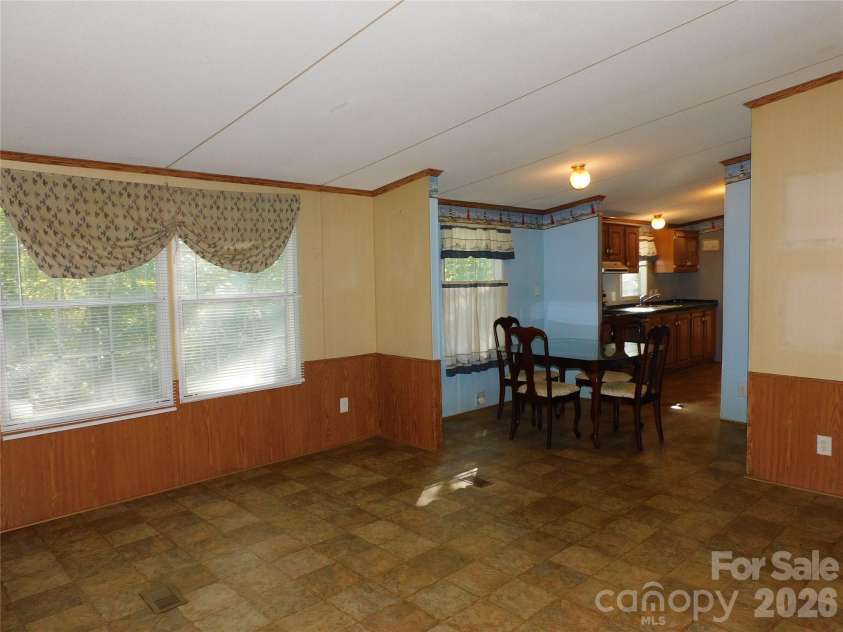 1700 Windsong Forest Road, Clover, SC 29710.  MLS# CAR4427836, YatesRealty ID 54518. 