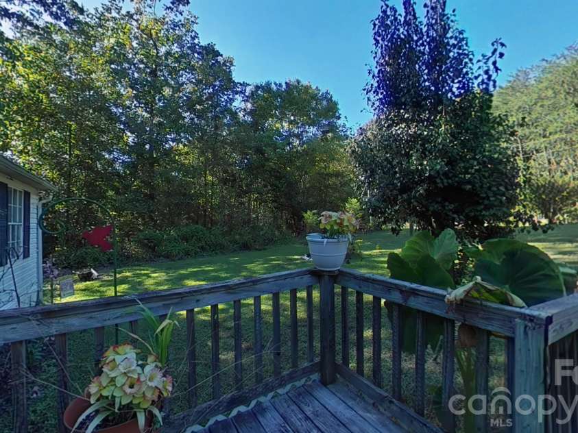 1700 Windsong Forest Road, Clover, SC 29710.  MLS# CAR4427836, YatesRealty ID 54518. 