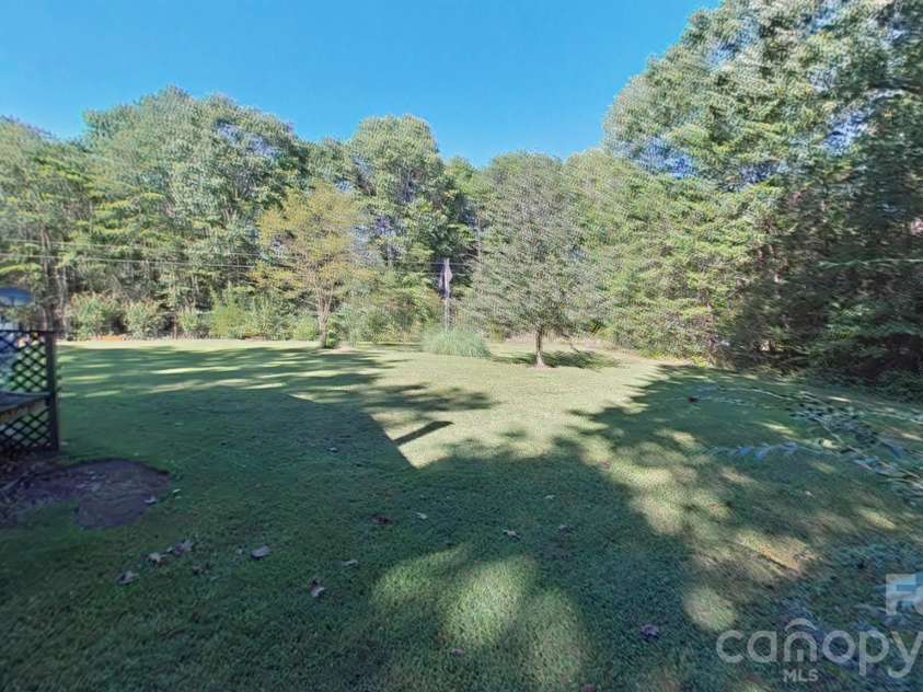 1700 Windsong Forest Road, Clover, SC 29710.  MLS# CAR4427836, YatesRealty ID 54518. 