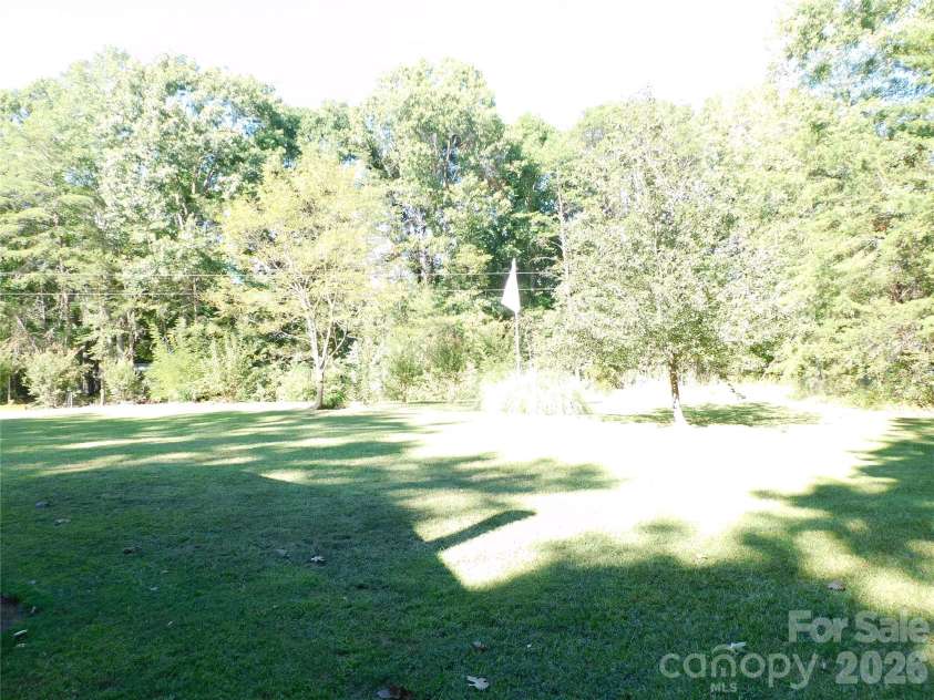 1700 Windsong Forest Road, Clover, SC 29710.  MLS# CAR4427836, YatesRealty ID 54518. 