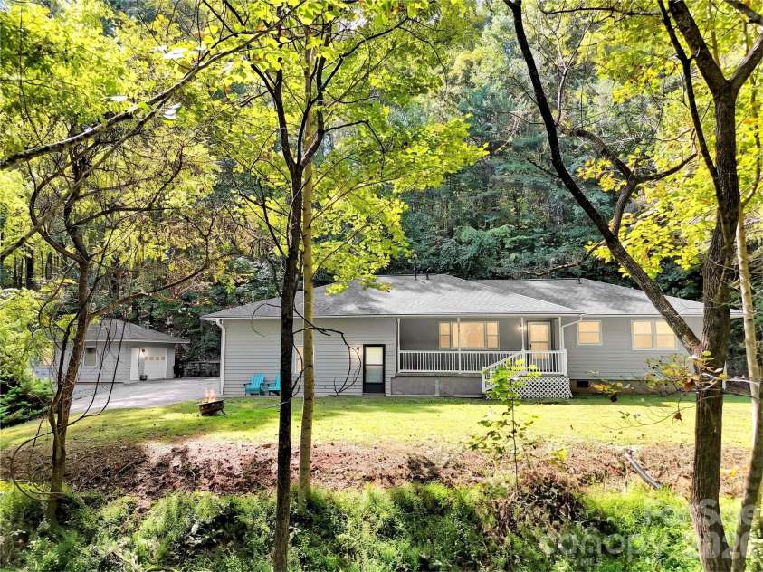 250 Camp Creek Road, Whittier, NC 28789.  MLS# CAR4428607, YatesRealty ID 54519. 