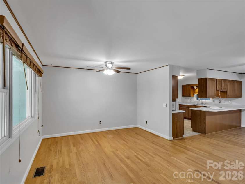 250 Camp Creek Road, Whittier, NC 28789.  MLS# CAR4428607, YatesRealty ID 54519. 