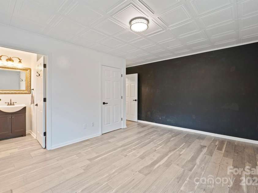 213 Lost Corner Road, Morganton, NC 28655.  MLS# CAR4246159, YatesRealty ID 5452. 