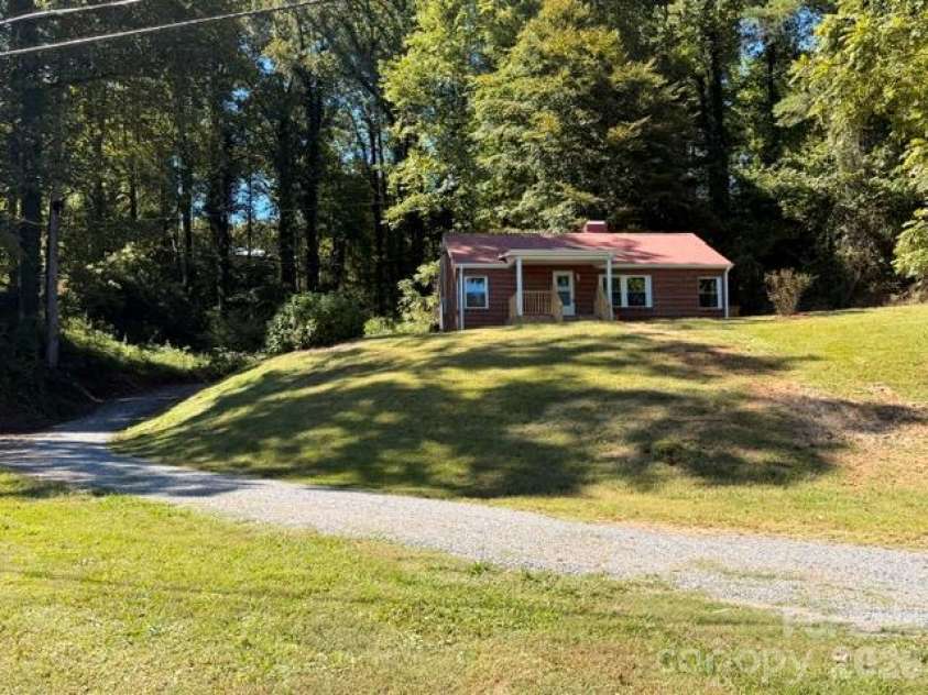 64 Chapel Hill Church Loop, Marion, NC 28752.  MLS# CAR4430026, YatesRealty ID 54520. 