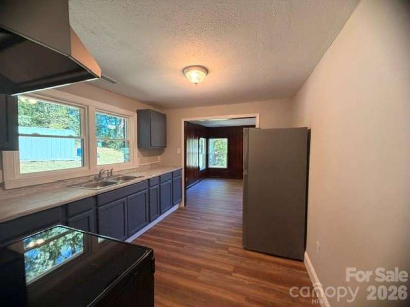 64 Chapel Hill Church Loop, Marion, NC 28752.  MLS# CAR4430026, YatesRealty ID 54520. 