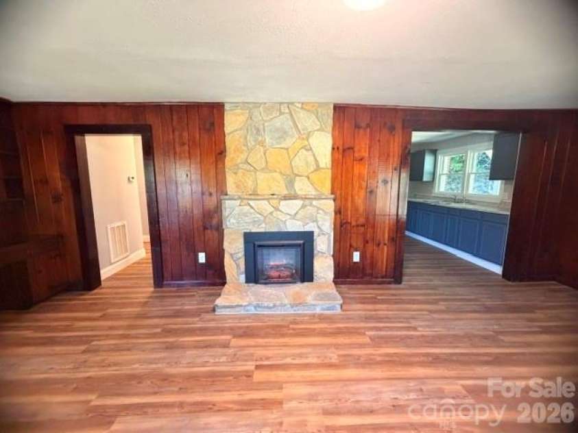 64 Chapel Hill Church Loop, Marion, NC 28752.  MLS# CAR4430026, YatesRealty ID 54520. 