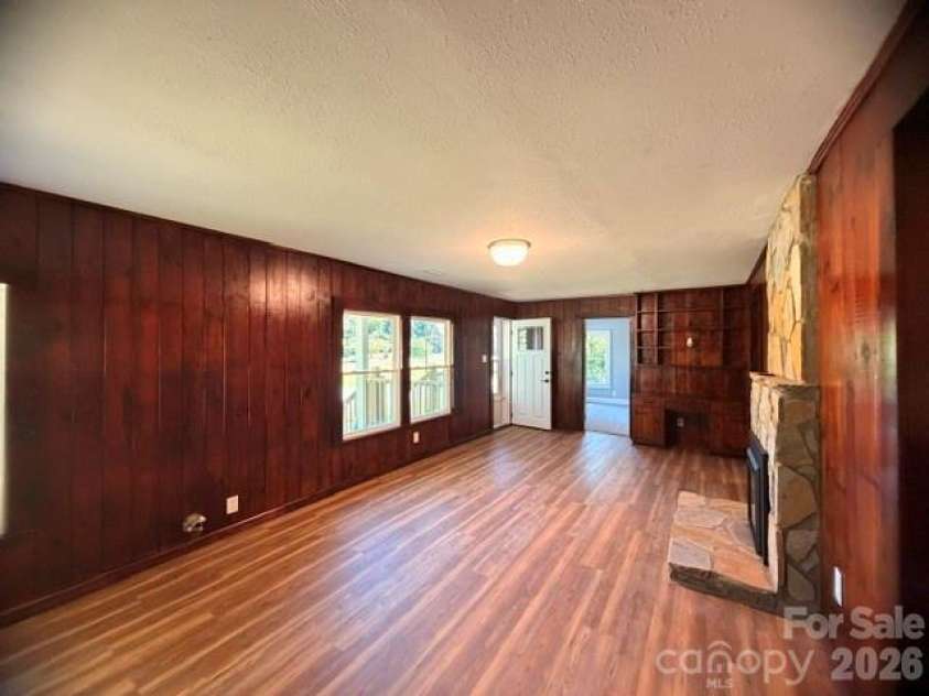 64 Chapel Hill Church Loop, Marion, NC 28752.  MLS# CAR4430026, YatesRealty ID 54520. 