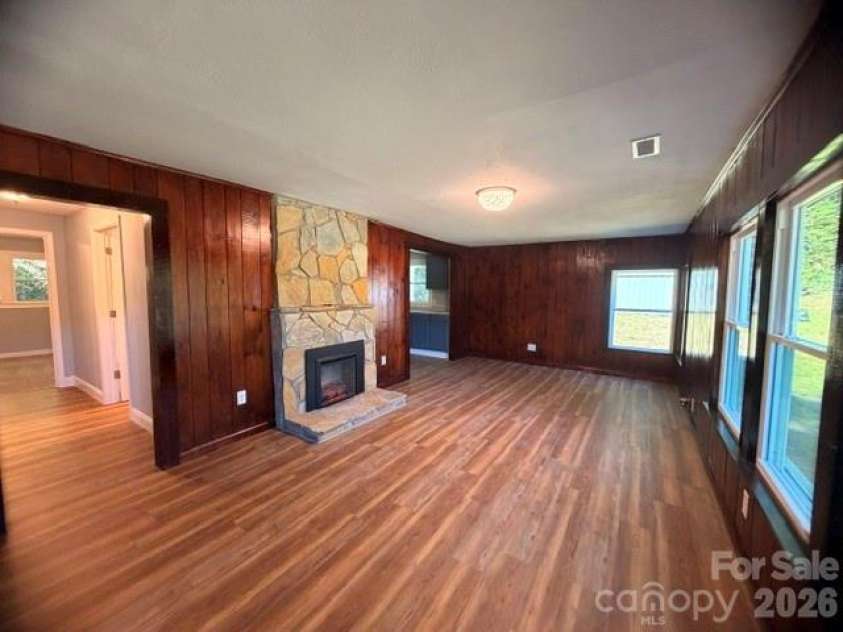 64 Chapel Hill Church Loop, Marion, NC 28752.  MLS# CAR4430026, YatesRealty ID 54520. 