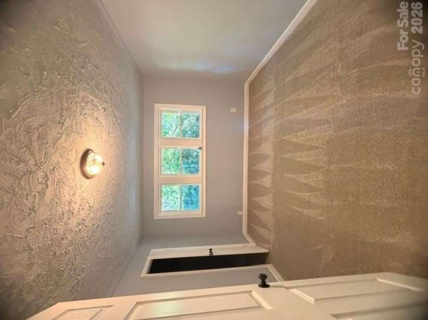 64 Chapel Hill Church Loop, Marion, NC 28752.  MLS# CAR4430026, YatesRealty ID 54520. 