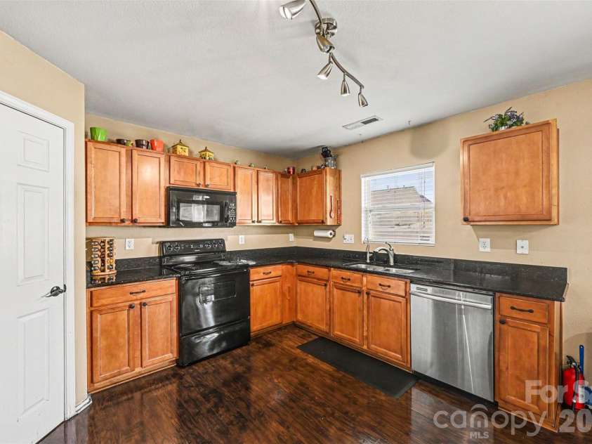 1043 Bent Branch Street, Gastonia, NC 28054.  MLS# CAR4420960, YatesRealty ID 54528. 