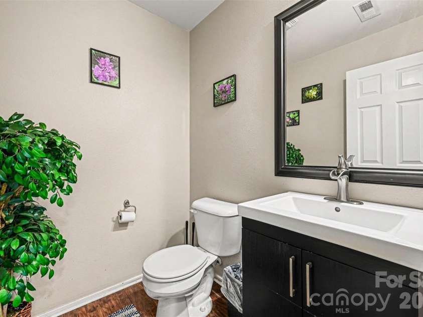 1043 Bent Branch Street, Gastonia, NC 28054.  MLS# CAR4420960, YatesRealty ID 54528. 