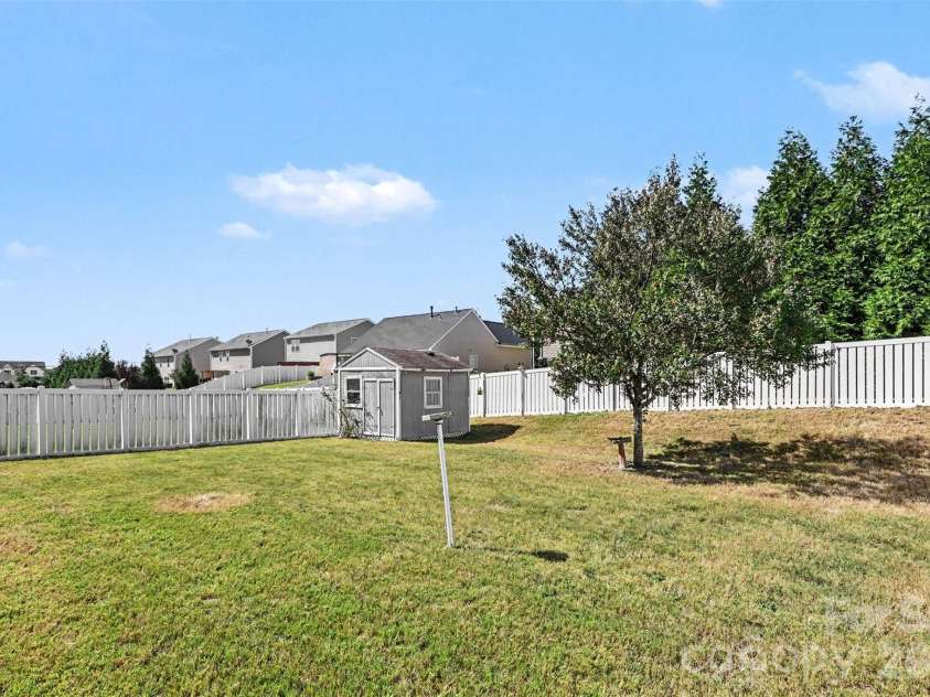 1043 Bent Branch Street, Gastonia, NC 28054.  MLS# CAR4420960, YatesRealty ID 54528. 