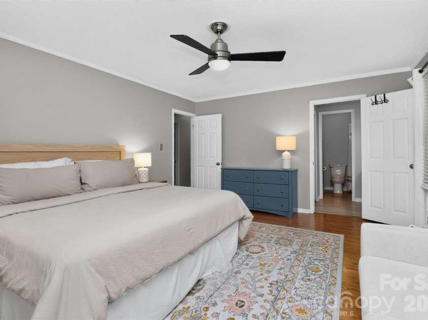 4301 Red Berry Court, Charlotte, NC 28213.  MLS# CAR4430948, YatesRealty ID 54529. Primary Bedroom