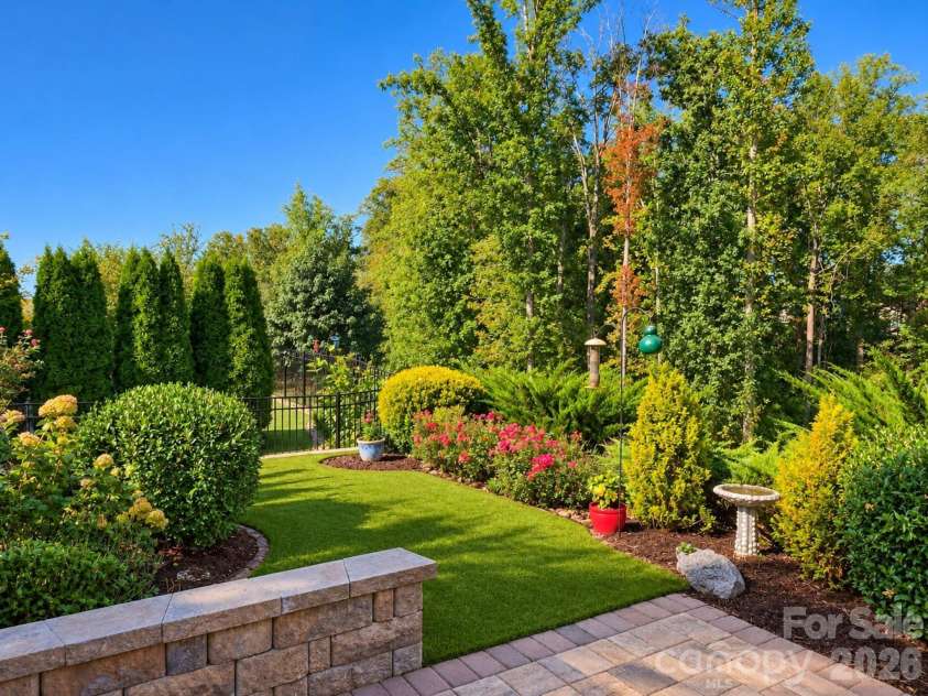 4738 Looking Glass Trail, Denver, NC 28037.  MLS# CAR4428994, YatesRealty ID 54530. 