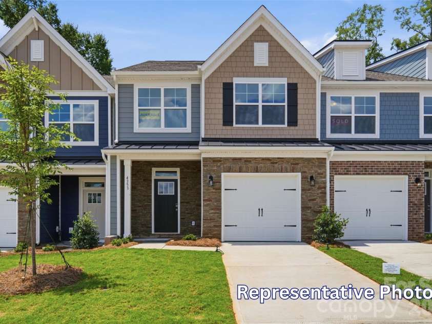 406 Blythe Townhome Lane, Waxhaw, NC 28173.  MLS# CAR4430827, YatesRealty ID 54534. 