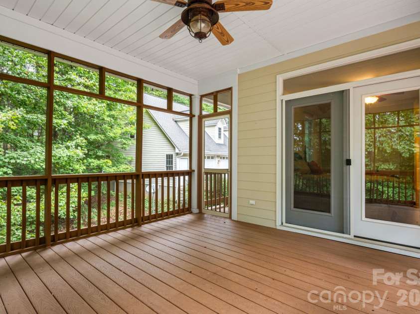 95 Ashworth Drive, Fairview, NC 28730.  MLS# CAR4402012, YatesRealty ID 54538. 