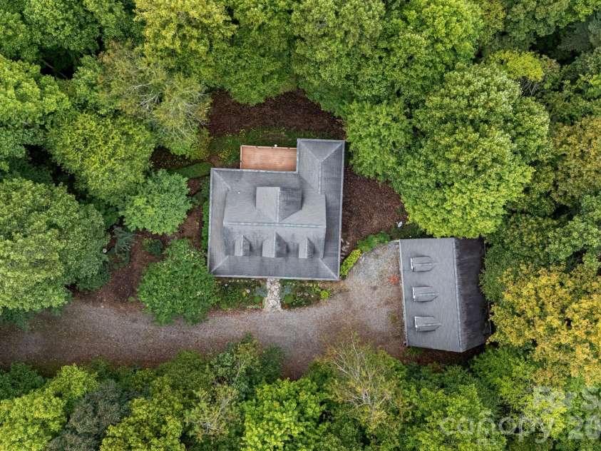 95 Ashworth Drive, Fairview, NC 28730.  MLS# CAR4402012, YatesRealty ID 54538. 