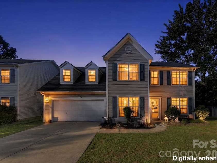 7541 Sparkleberry Drive, Indian Trail, NC 28079.  MLS# CAR4430002, YatesRealty ID 54541. 
