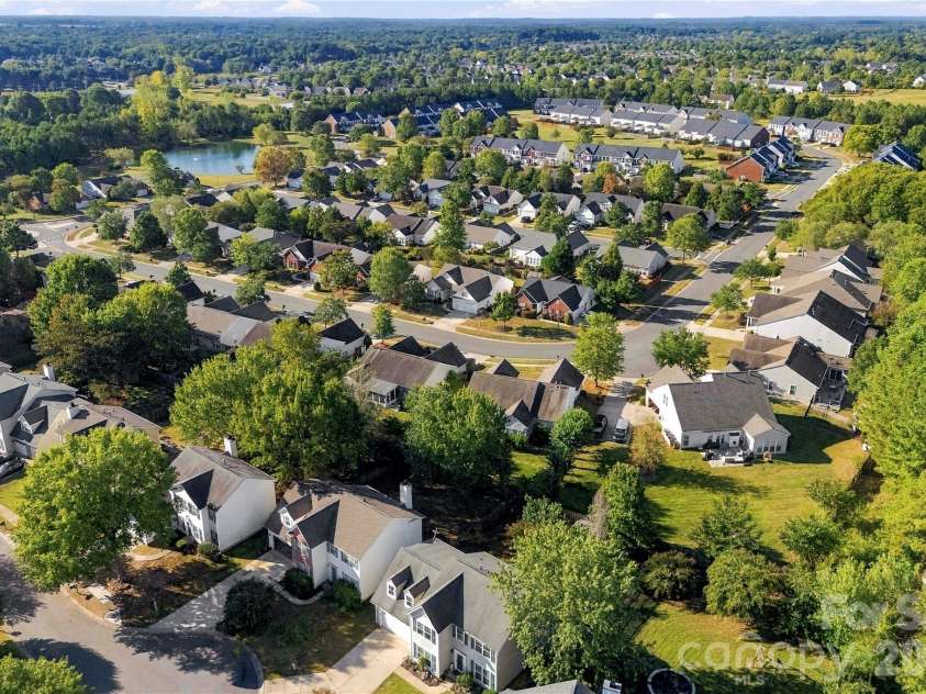 7541 Sparkleberry Drive, Indian Trail, NC 28079.  MLS# CAR4430002, YatesRealty ID 54541. 