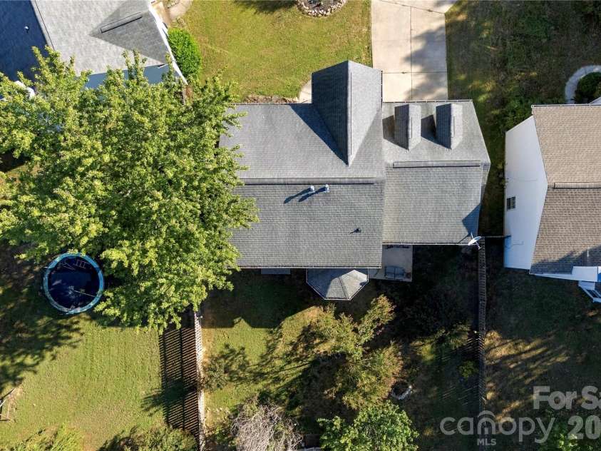 7541 Sparkleberry Drive, Indian Trail, NC 28079.  MLS# CAR4430002, YatesRealty ID 54541. 
