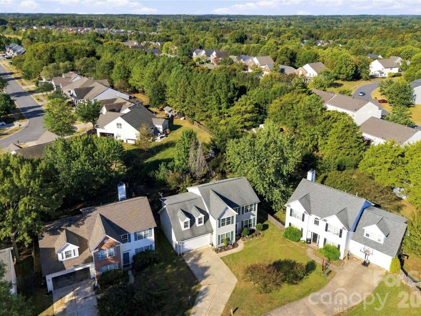 7541 Sparkleberry Drive, Indian Trail, NC 28079.  MLS# CAR4430002, YatesRealty ID 54541. 